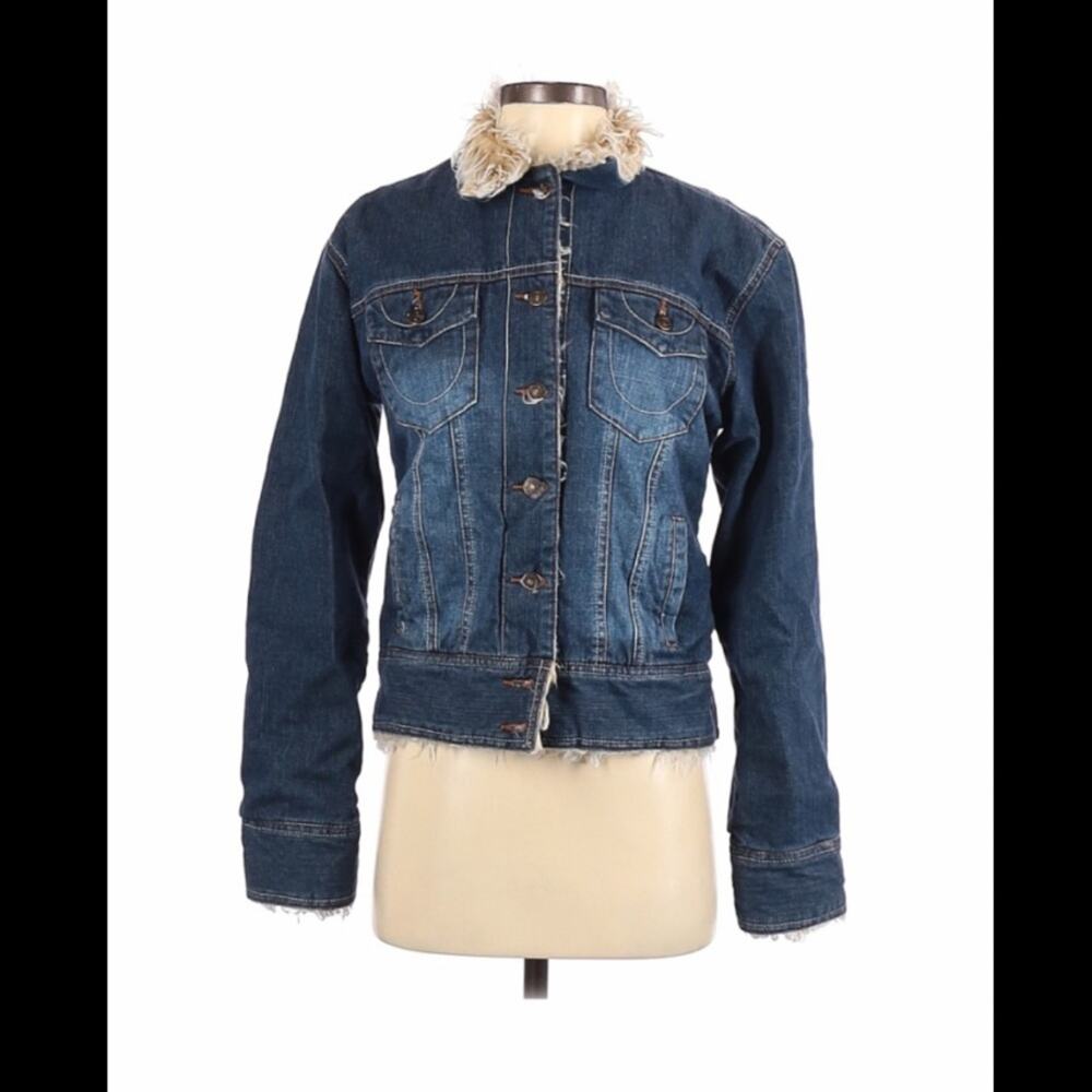 Millaray faux sherpa lined fitted‎ denim jacket, size 3